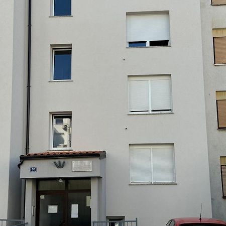 Apartment Tomy Fiume Esterno foto