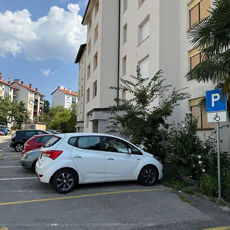 Apartment Tomy Fiume Esterno foto