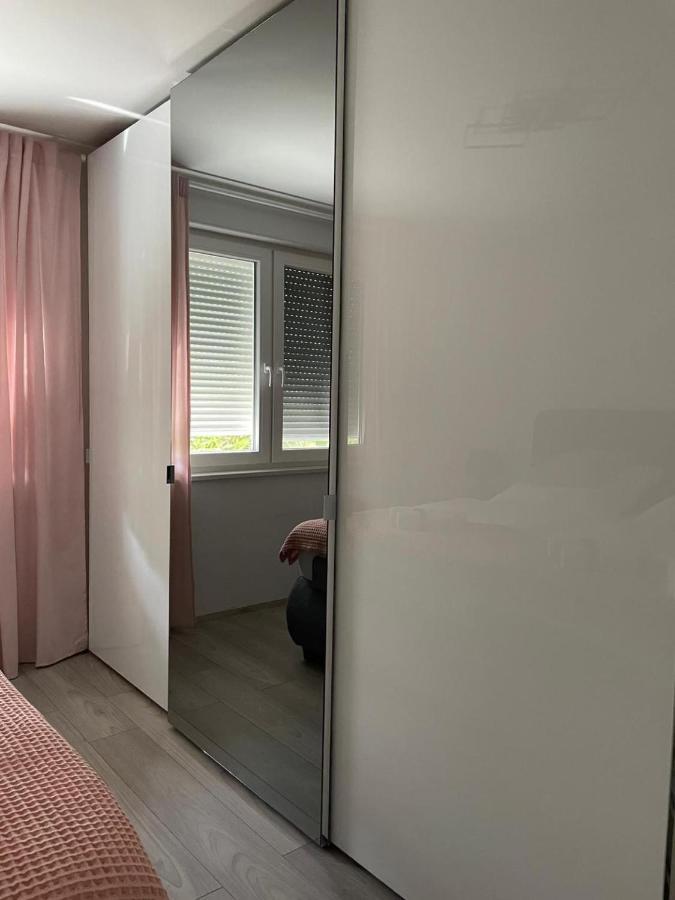 Apartment Tomy Fiume Esterno foto