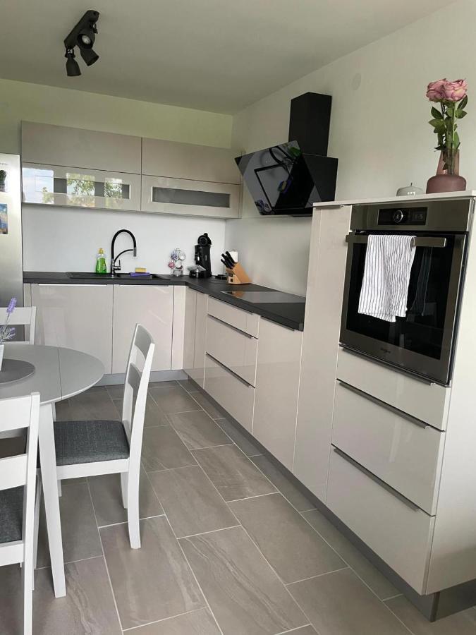 Apartment Tomy Fiume Esterno foto