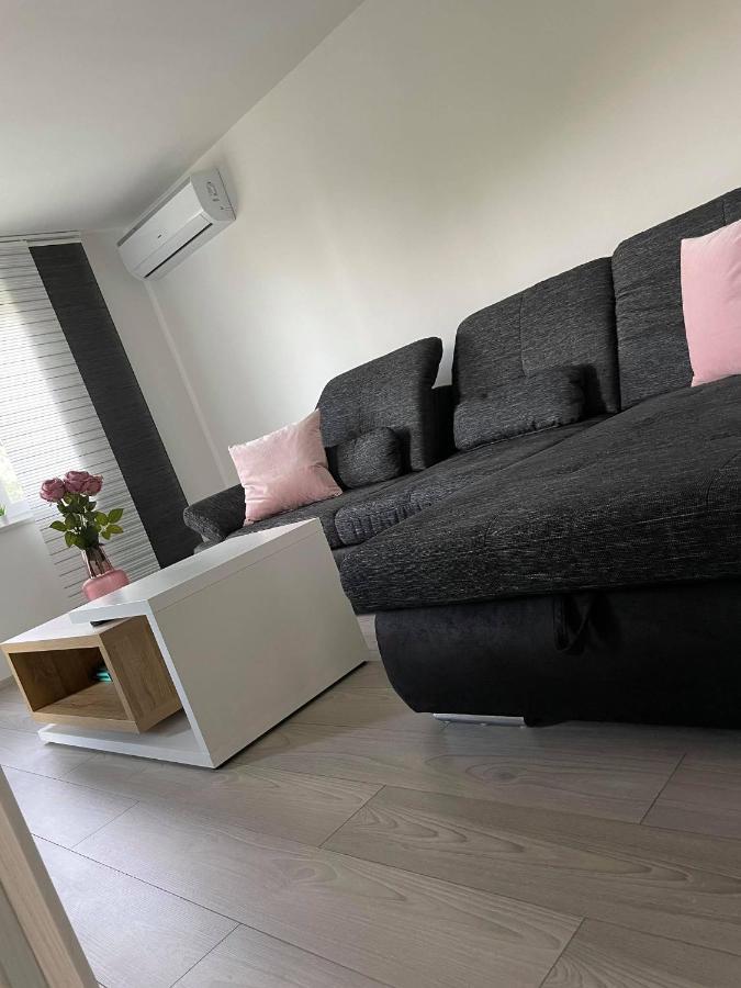 Apartment Tomy Fiume Esterno foto
